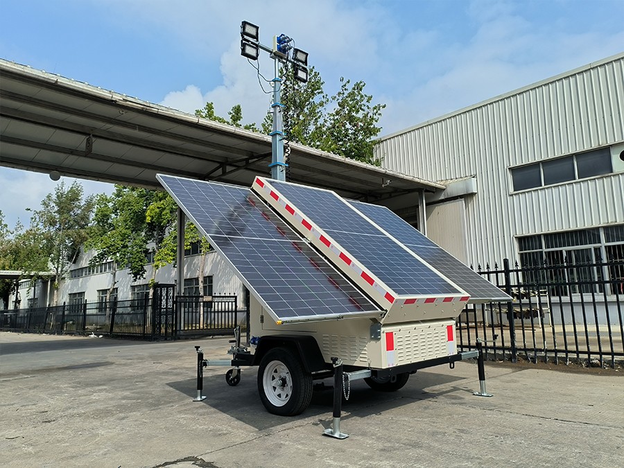 太陽(yáng)能照明車4TNVE600